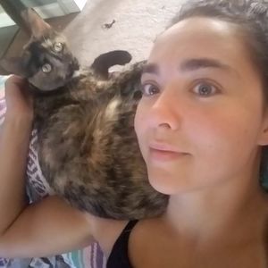 Meet your Posher, Adrienne